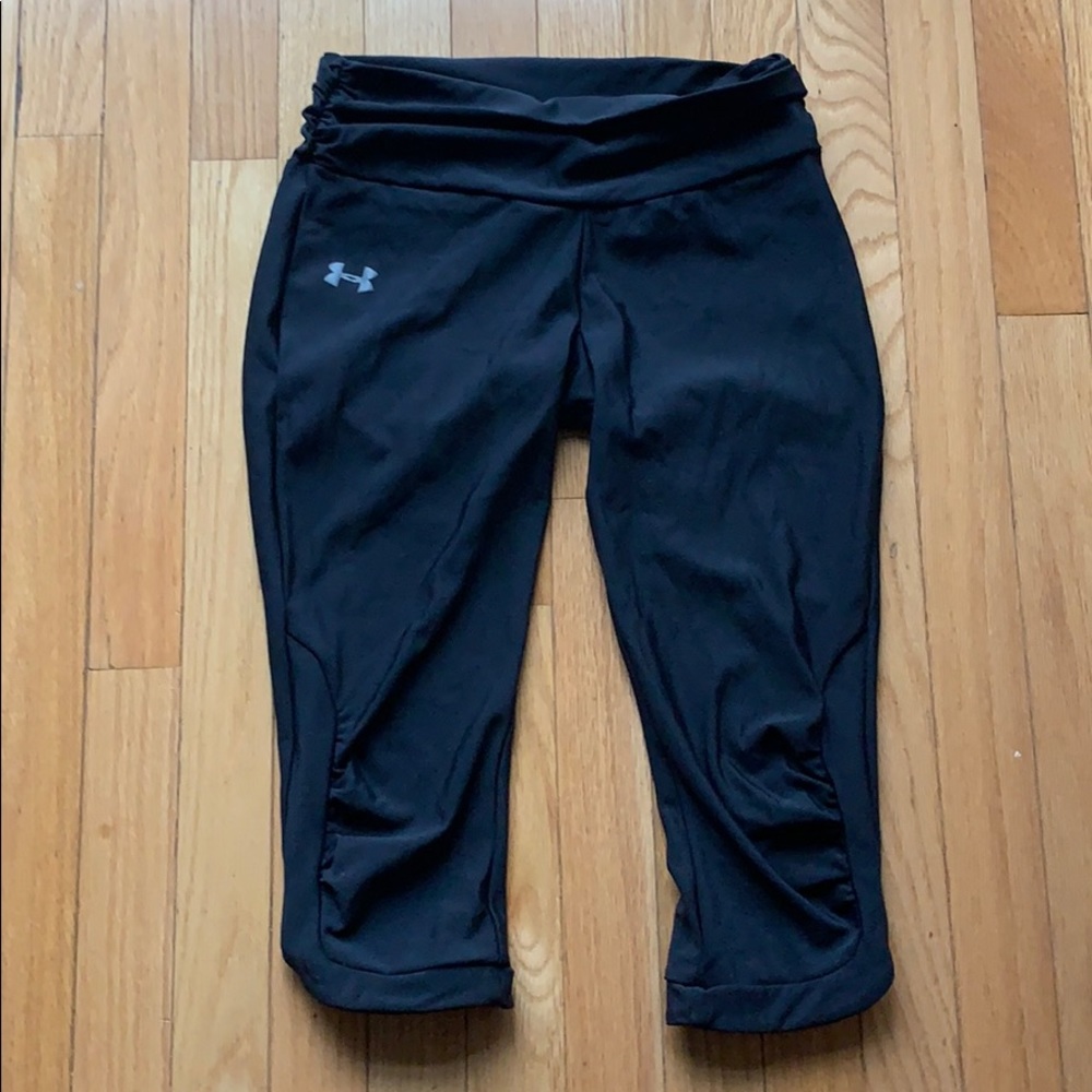 Under Armour cropped leggings